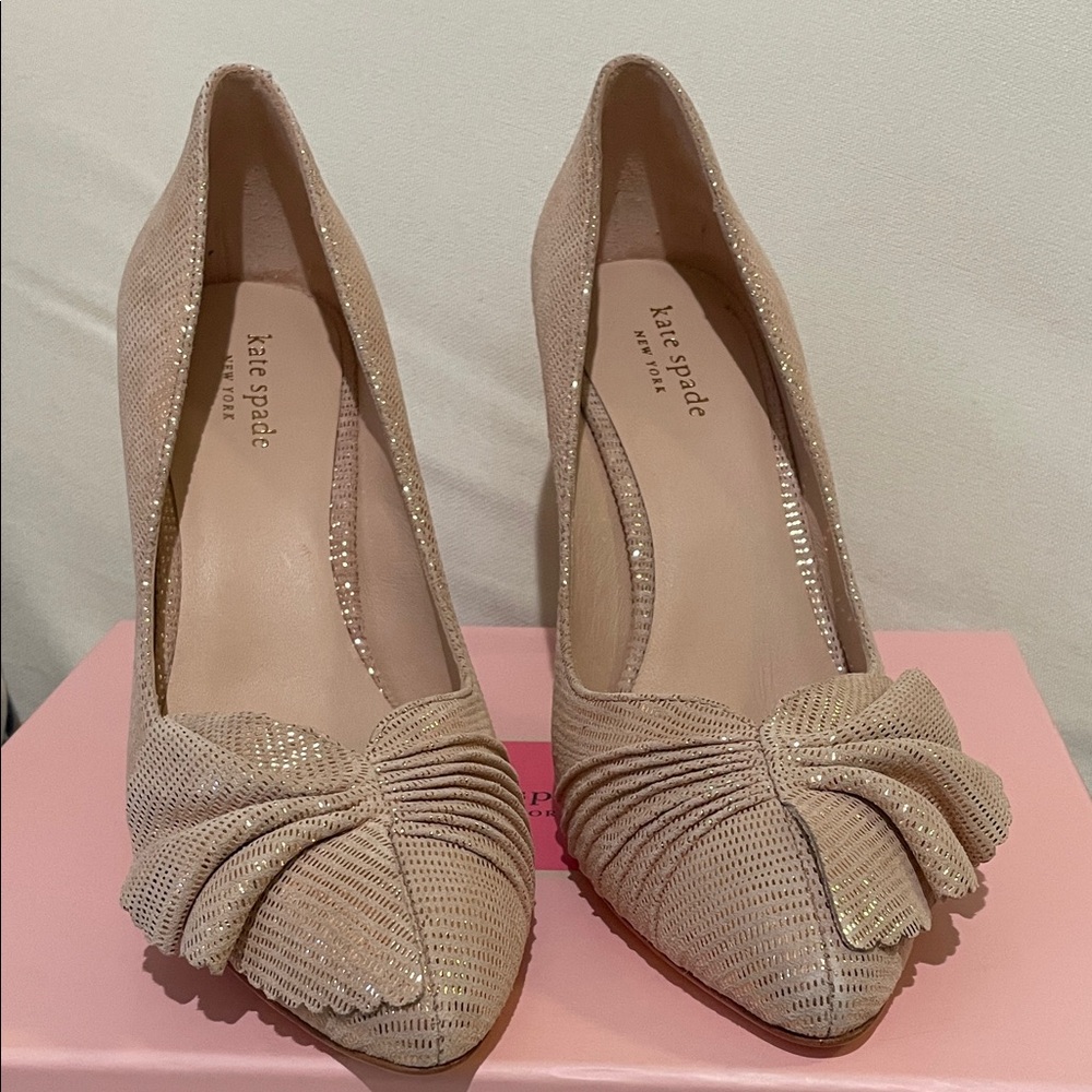 Kate Spade Beige Blush Gold Bow Heels